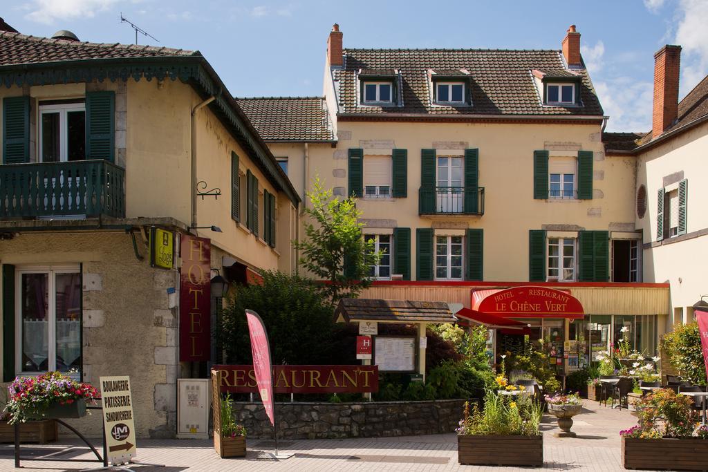 Logis Hotel-Restaurant Le Chene Vert Saint-Pourçain-sur-Sioule Eksteriør bilde