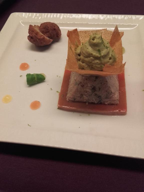 Logis Hotel-Restaurant Le Chene Vert Saint-Pourçain-sur-Sioule Eksteriør bilde